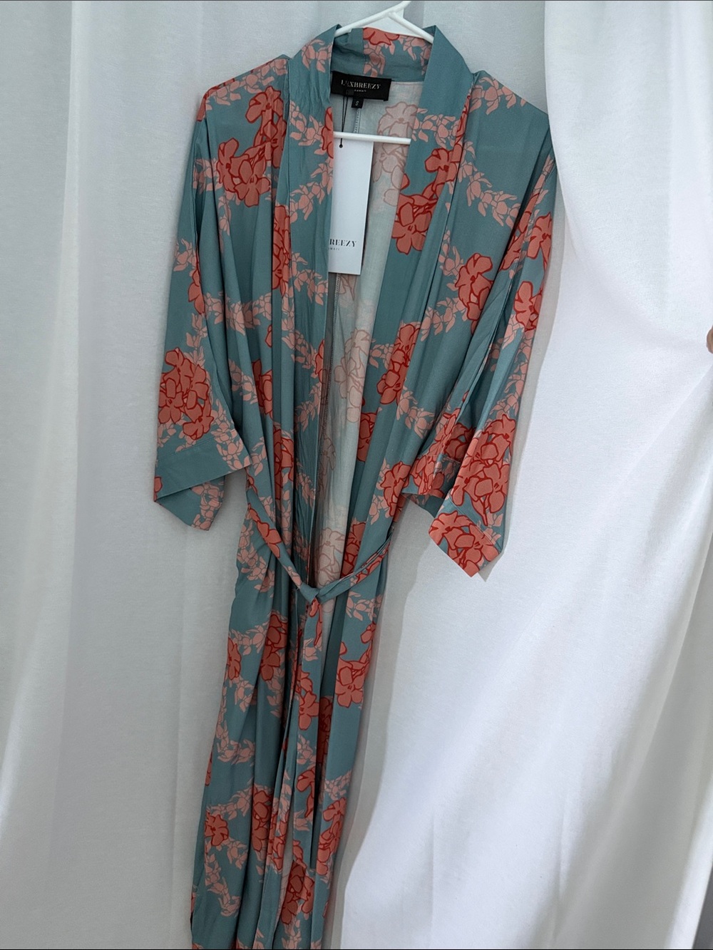Lexbreezy NWT Blue Kimono Style Cover up with Coral Puakenikeni